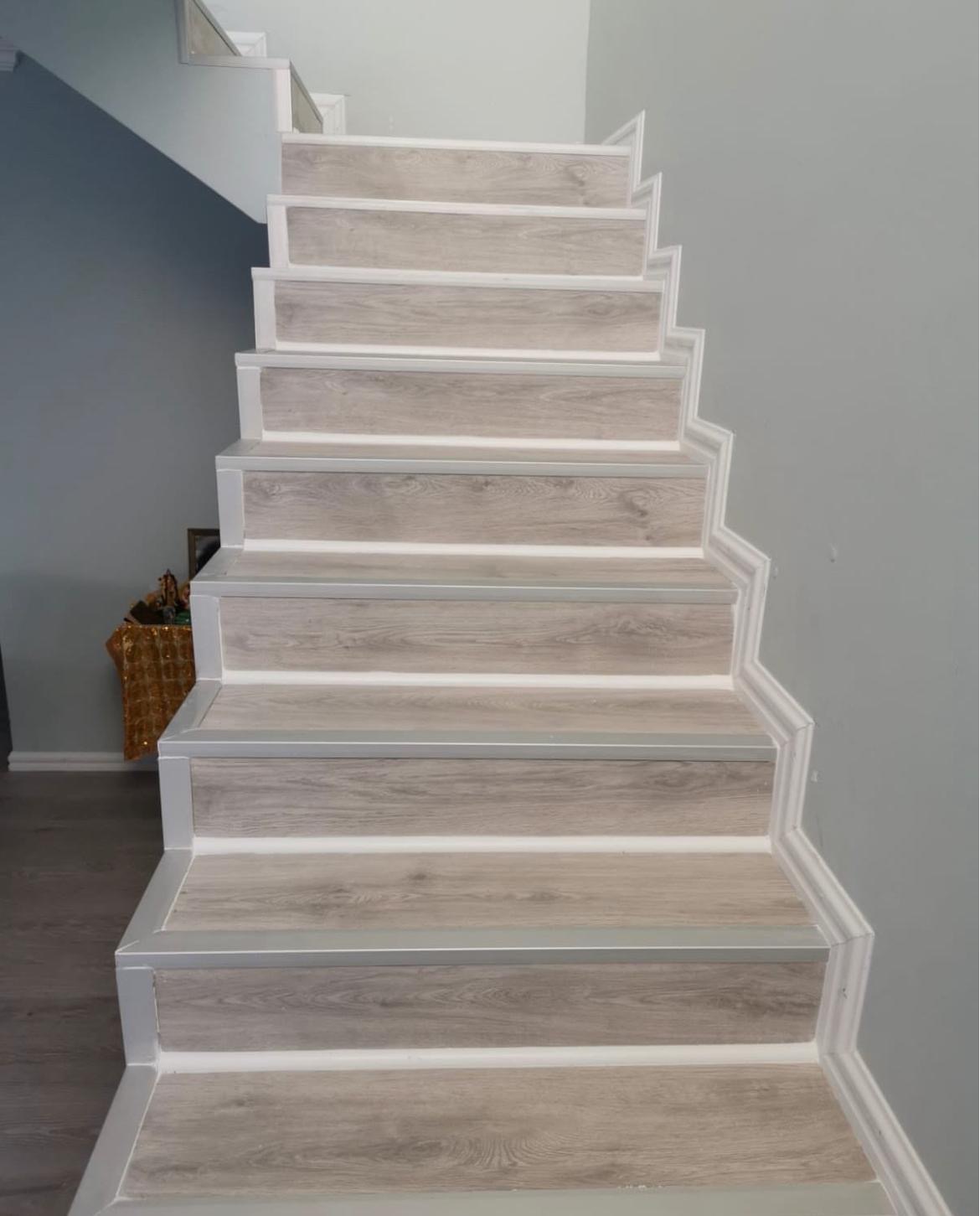 Laminate Staircase — White & Grey Finish